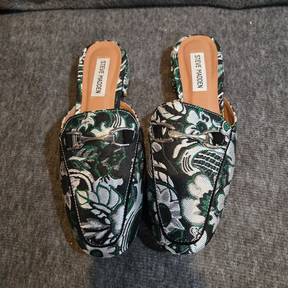 Steve Madden Women's Embroidered Floral Loafers Sz 8 Green Black‎ - Picture 3 of 8